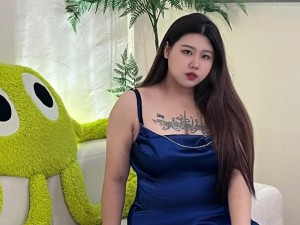 丰满熟妇大号 BBWBBWBBW，大码时尚，展现成熟韵味